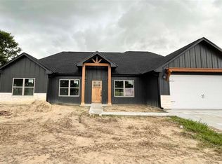 670 Cactus St, Bridge City, TX 77611