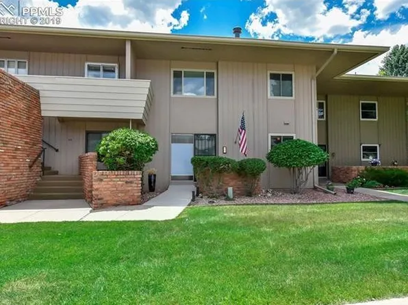 5204 Kissing Camels Dr #5, Colorado Springs, CO 80904