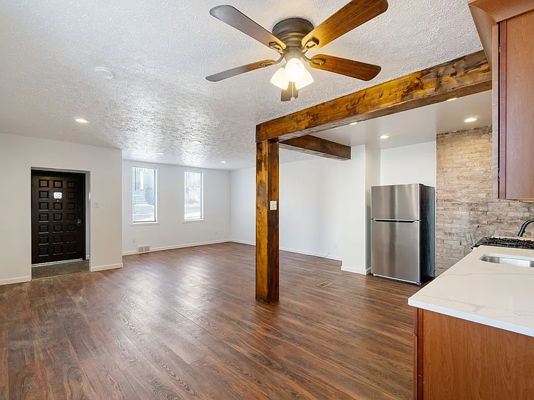 4312 Lydia Street — Photo 8