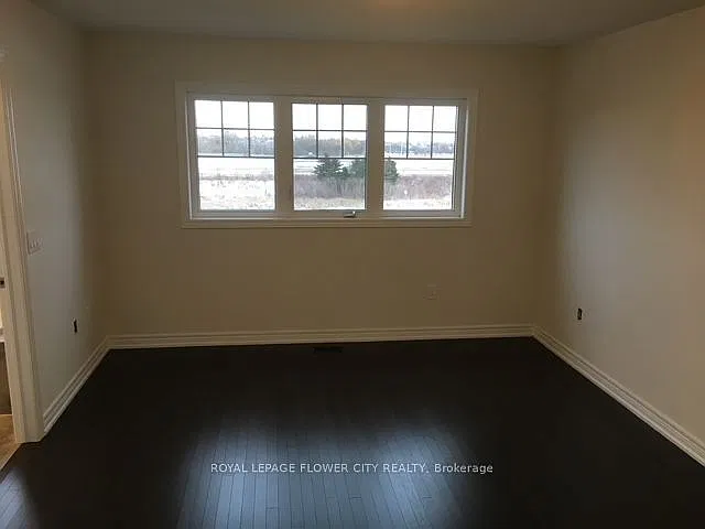 3 bed, $3,000 — Photo 2