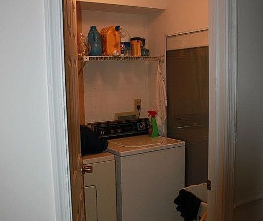 Downstairs laundry room