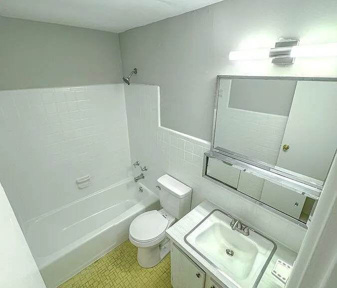 1592 Alexandria Dr #5A — Photo 17