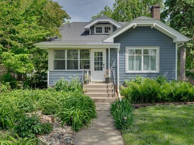 2122 Thomas Ave N, Minneapolis, MN, 55411