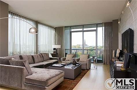 2nd image of 900 20th Ave S APT 1414