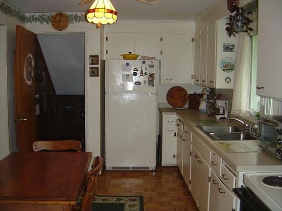 5th image of 166 Wendover Rd