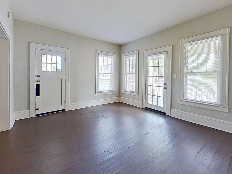 2025 N Laura St — Photo 21