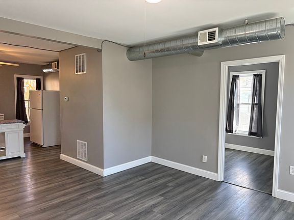 2nd image of 1 Middle St #4