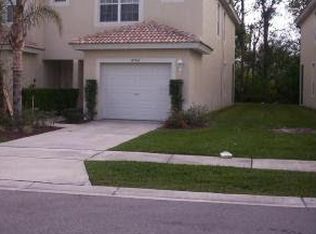 9764 Lago Dr, Boynton Beach, FL 33472