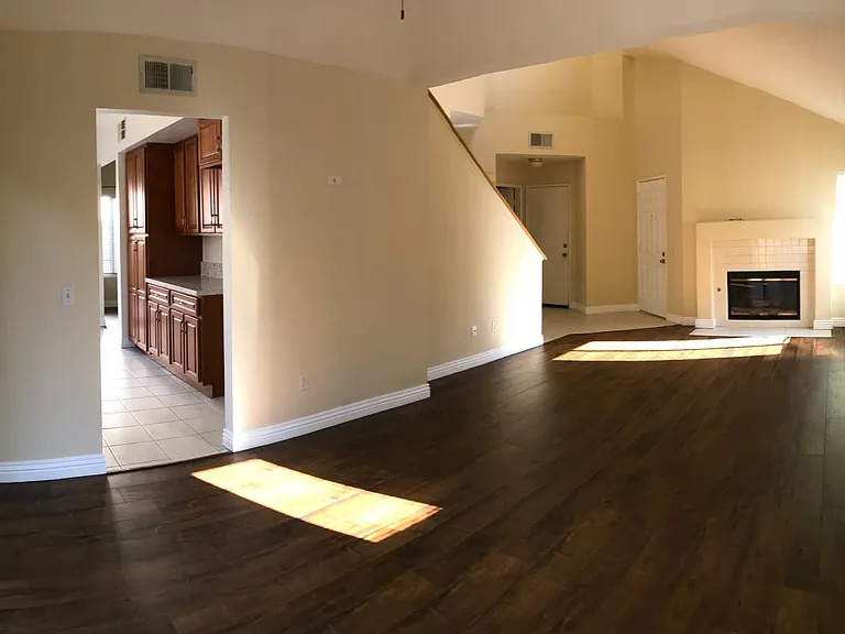 15325 Seitz Ct — Photo 7