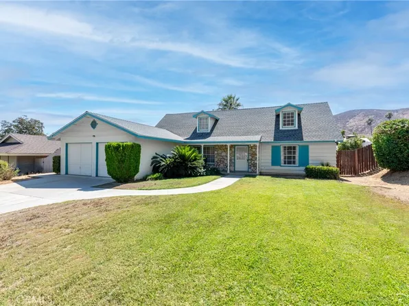 5482 Peacock Ln, Riverside, CA 92505