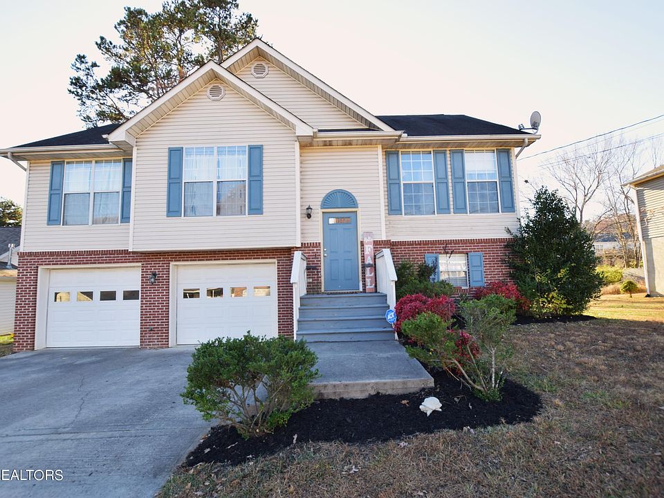 1st image of 6919 Saint Croix Ln