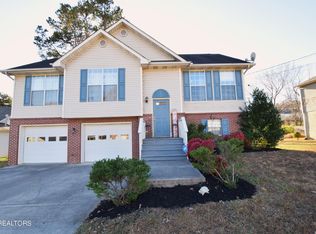 6919 Saint Croix Ln, Knoxville, TN 37918
