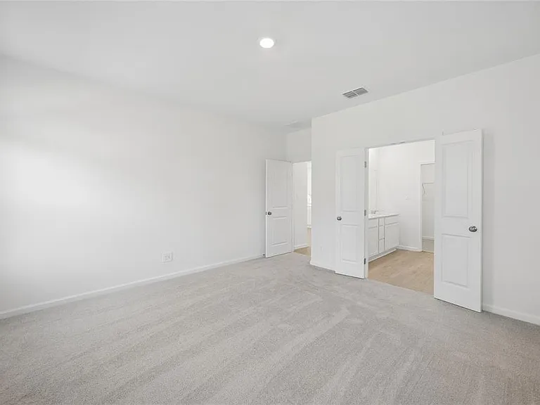 5087 Loggia Ln — Photo 7