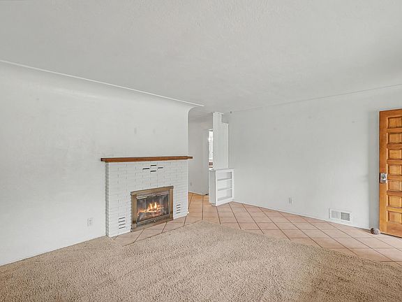5th image of 1825 Propps St NE