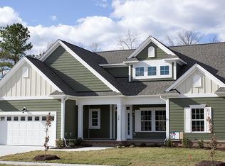 101 Bristol Ct, Moyock, NC 27958