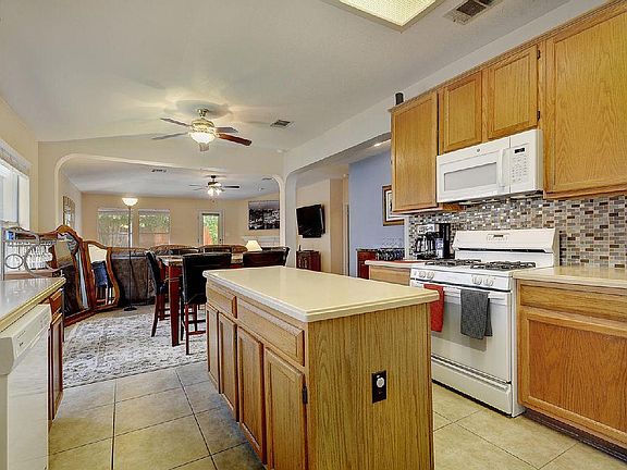 Island Kitchen Overlooks DR and Great Room
