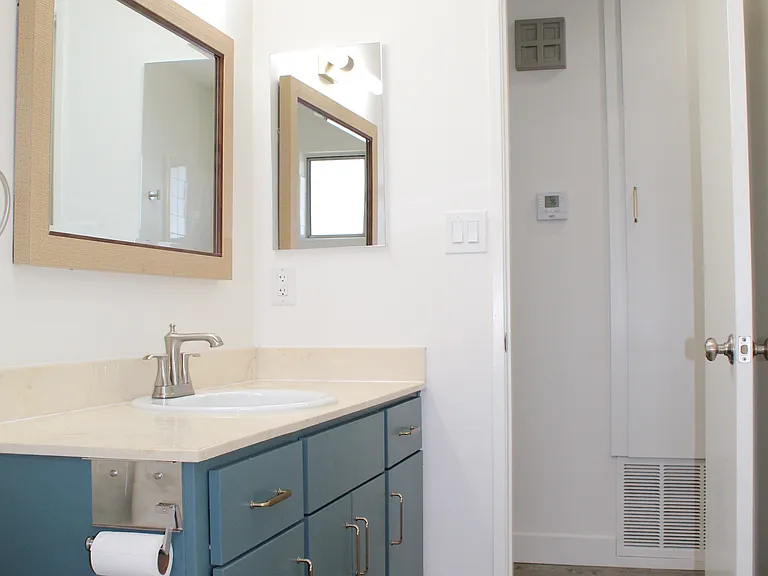 1135 Myra Ave — Photo 18