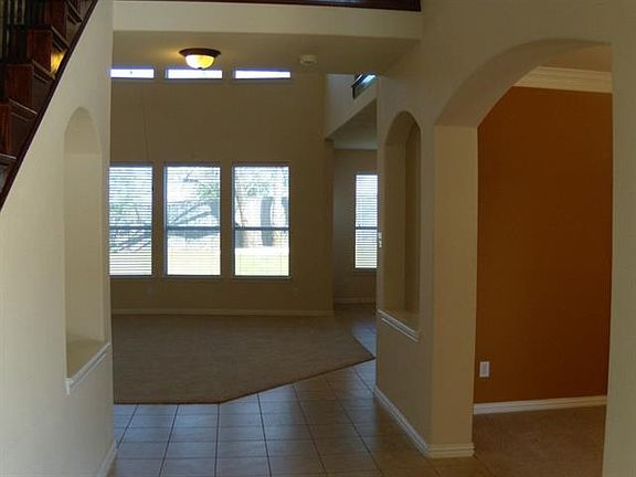 3rd image of 6209 Prairie Vista Dr