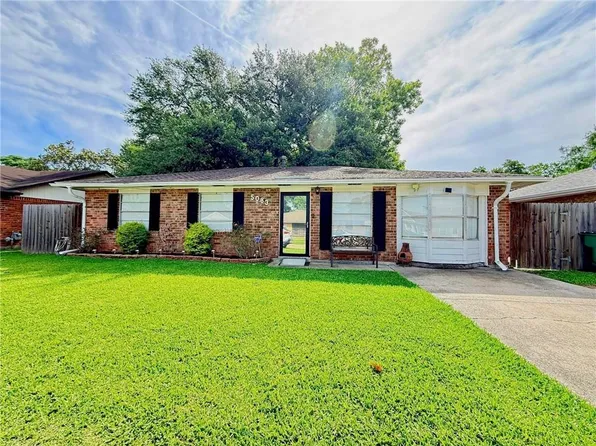 5083 Rochester Dr, Marrero, LA 70072