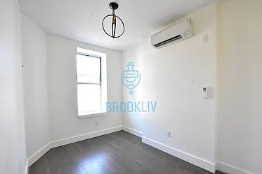 Rented by Tapiro Realty