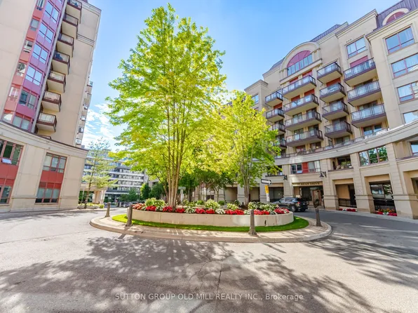 27 Rean Dr #311, Toronto, ON M2K 0A6