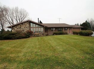 1276 Belvidere Rd, Belvidere, IL 61008