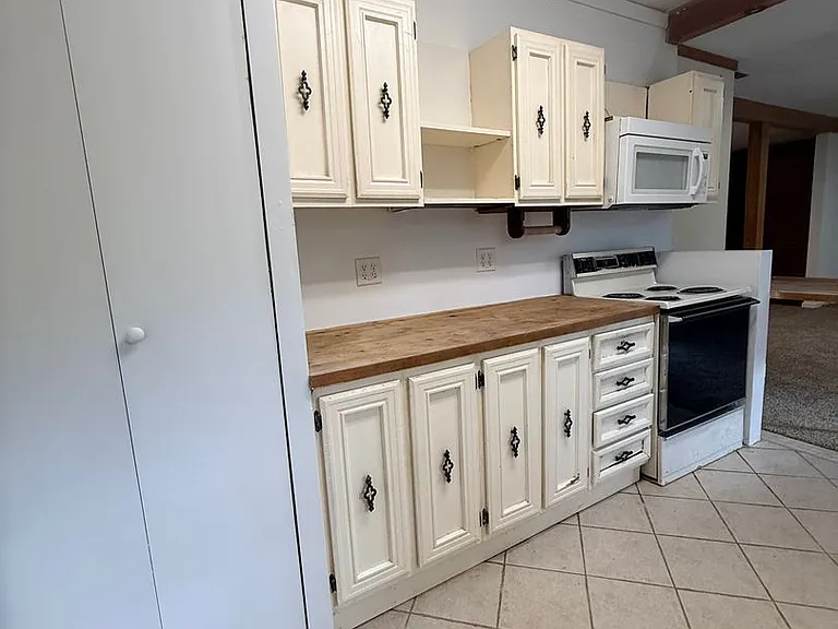 5725 E University Ave — Photo 32