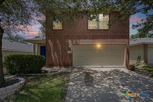 1st image of 8710 Davis Oaks Trl