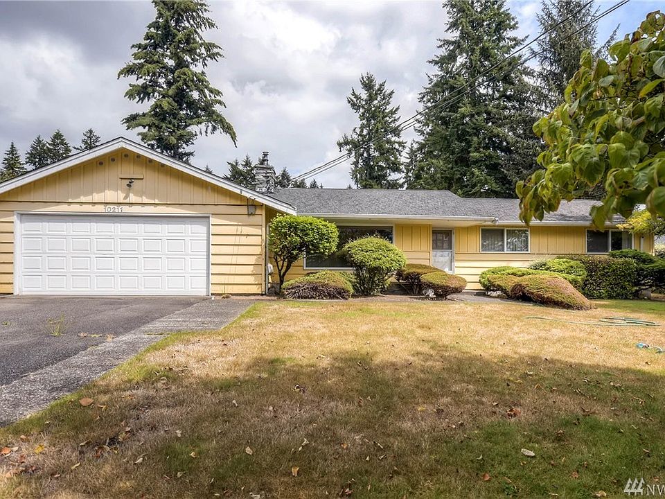 1st image of 10211 Lake Louise Dr SW
