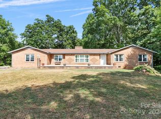 256 Old Miller Rd, Statesville, NC 28625