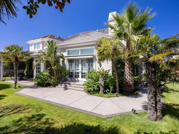 128 Spyglass Ln, Half Moon Bay, CA 94019