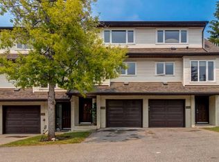 1190 S Ranchview Rd NW #112, Calgary, AB T3G 1Y2
