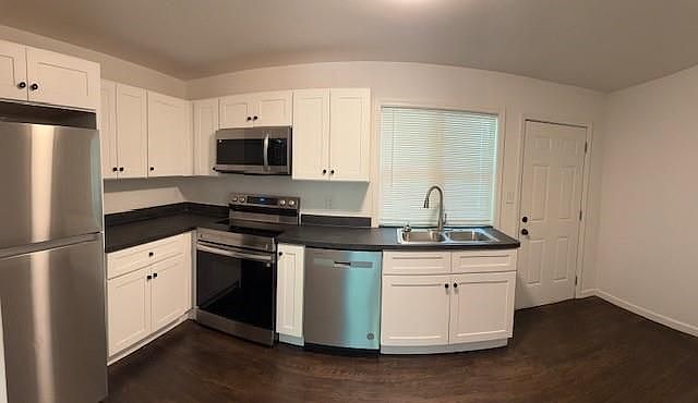 1st image of 1610 Line Cir #4