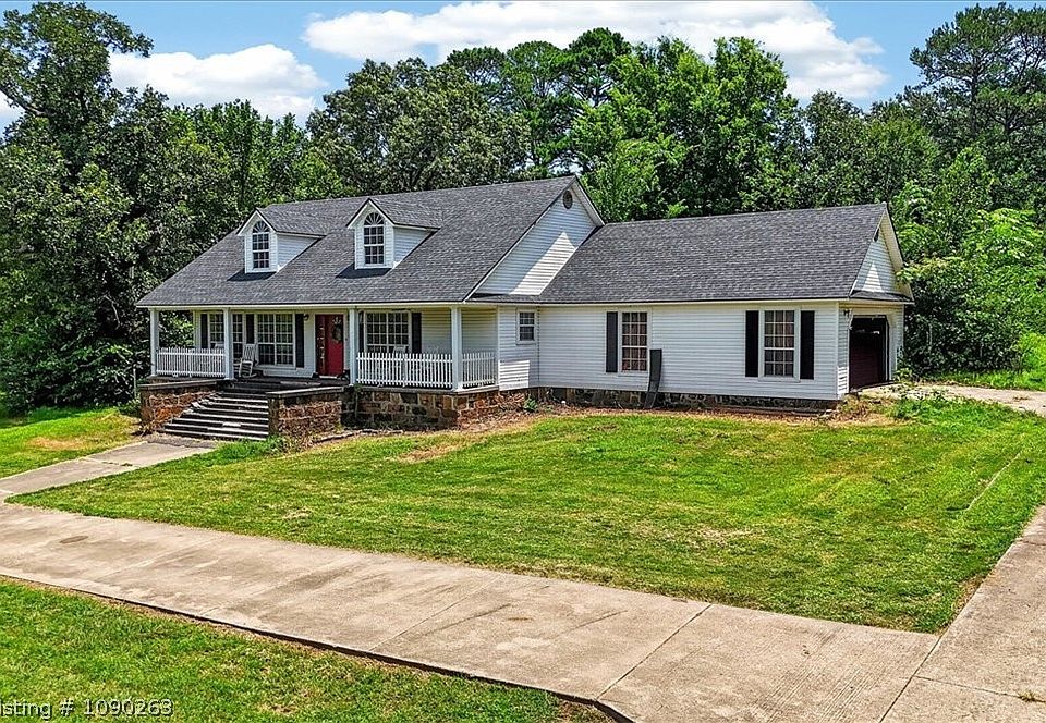 1st image of 33580 Pleasant Valley Rd