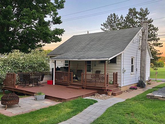 3rd image of 107 Mulbarger Ln