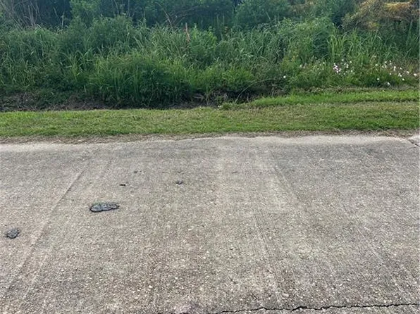 Citrus Ave, Saint Bernard, LA 70085