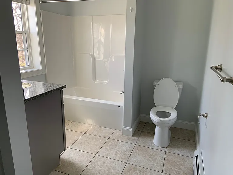 690 Main St #100 — Photo 6