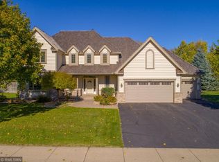 10383 Franlo Rd, Eden Prairie, MN 55347