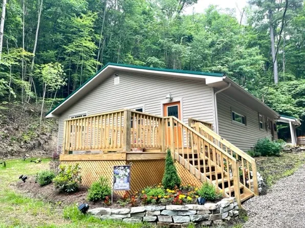 830 Daugherty Run Rd, Warren, PA 16365