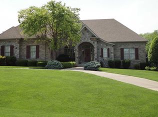 163 Talbott Dr, Bowling Green, KY 42103
