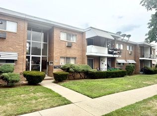 17121 Redford St APT 212, Detroit, MI 48219