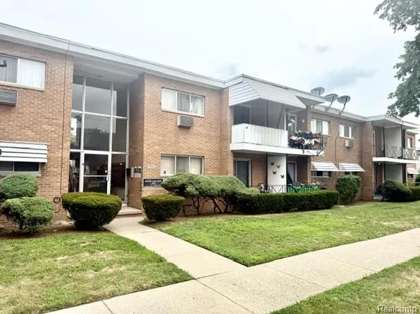 17121 Redford St APT 212, Detroit, MI 48219