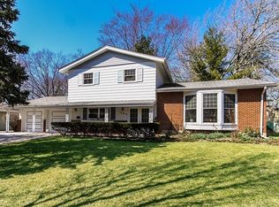 196 S Rose St, Palatine, IL