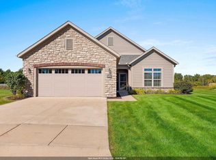 3421 Peppergrass Ct, Green Bay, WI 54311