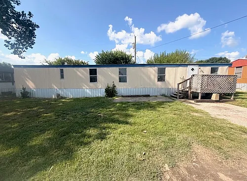 2081 Oakshire Rd #3 Photo 1