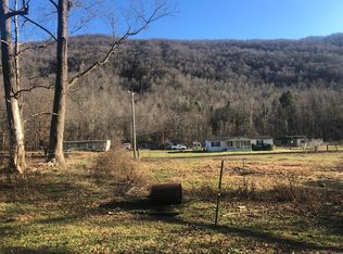 6141 W Highway 221, Bledsoe, KY 40810