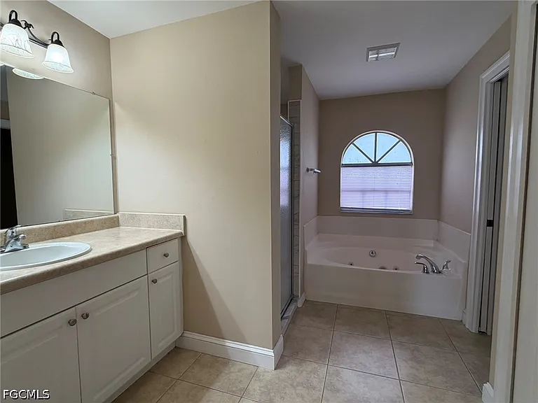 3404 NE 9th Ave — Photo 27
