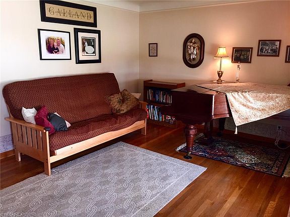 5th image of 4743 E 86th St