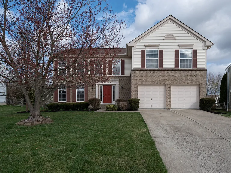 4597 Blainfield Ct — Photo 3