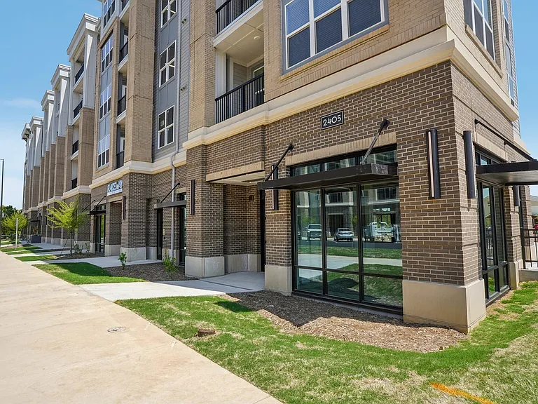 The Residences at Christenbury Village — Photo 33
